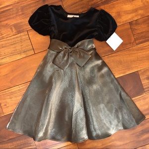 Beautiful black velvet + gold dress (NWT)